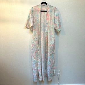 Vintage Miss Elaine Floral White Women’s Robe